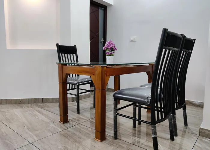 Abode Homestay Alleppey - Private 7Br Coastal Villa Near Omanapuzha Beach