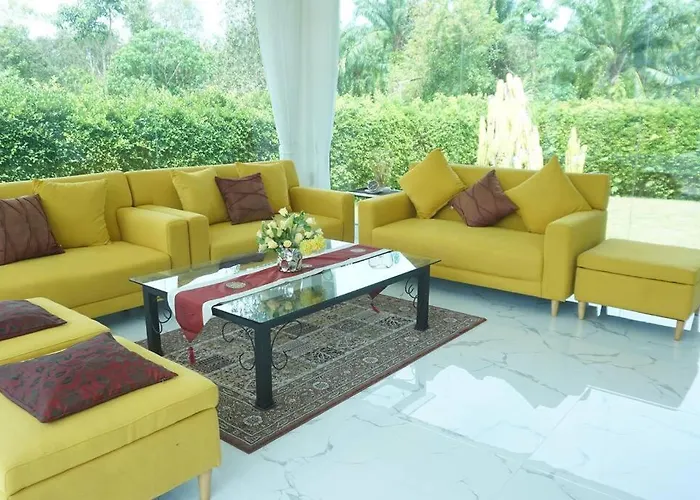 CoaSea Pool Villa - 3 Bedrooms 3.5 Bathrooms