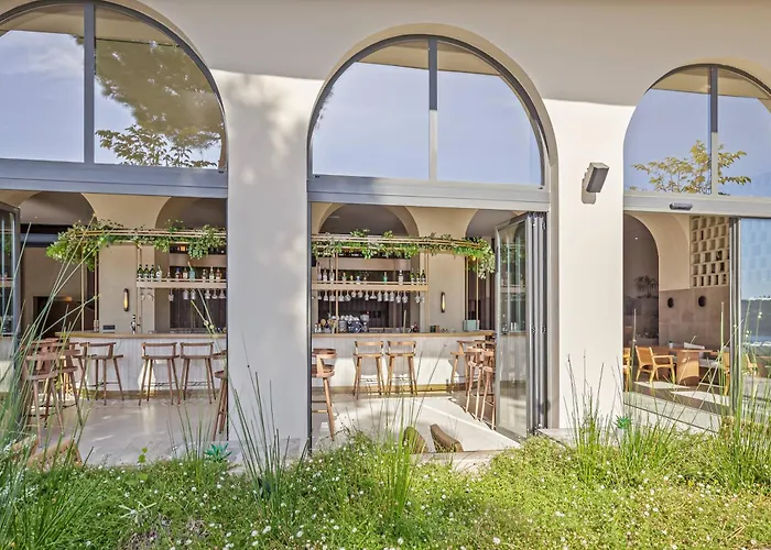 Akrotiri Beach Resort & Spa - Adult Friendly