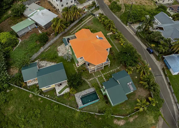 Waves Villa Guesthouse