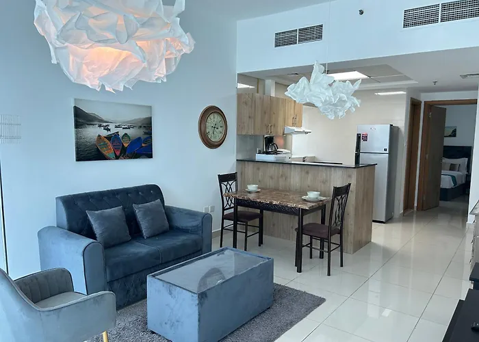 Golden Stay Vacation Homes Continental Tower Marina