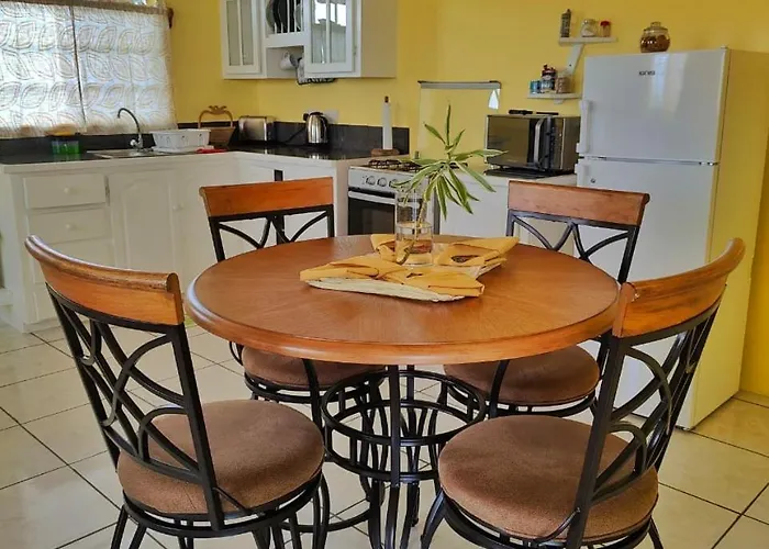 Isla Vista Apartment Canouan