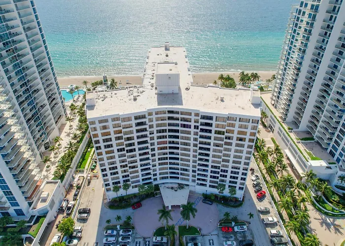 Beach Paradise A Cozy Ocean View Condo On The Beach With Free Parking