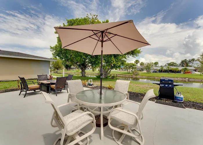 Heated Pool: Canal-Front Rotonda West Retreat