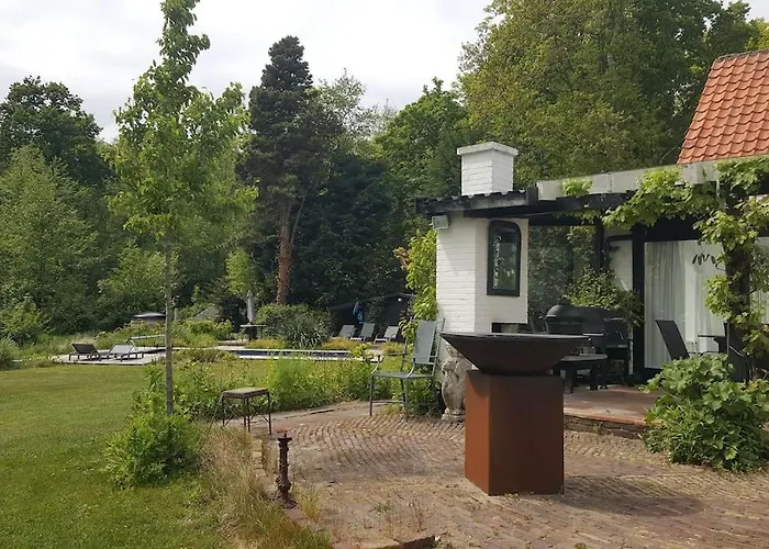 Landhuis het Woud. max. 11 pers. with private pool