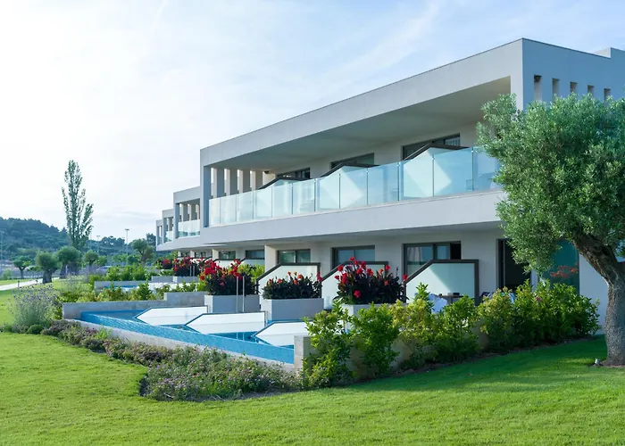 Ammoa Luxury & Spa Resort