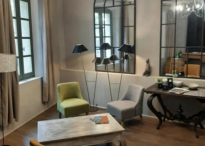 Une Chambre A Uzes