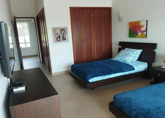 Casa Arcoiris: Espectacular Casa En Cartagena Con Acceso Directo A La Playa