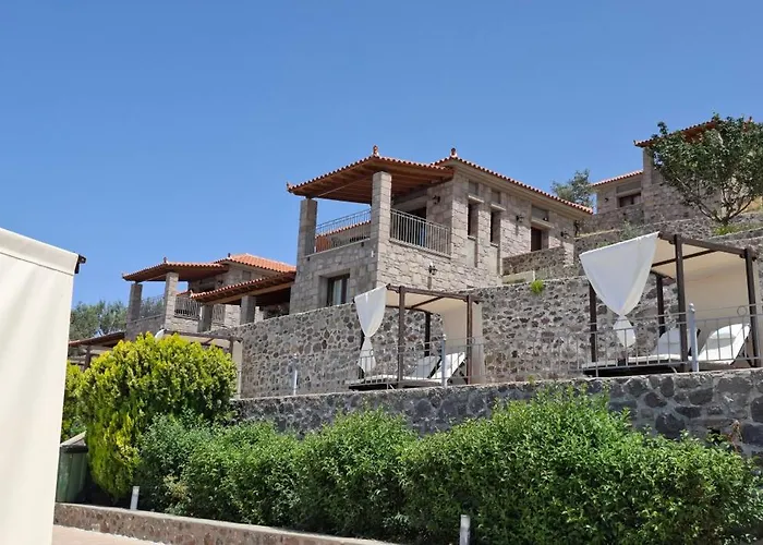  Villa Molivos Castle