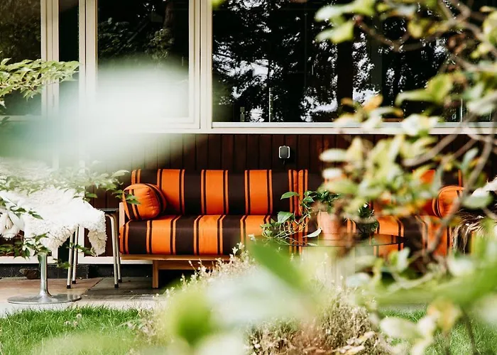 Bungalowvilla Robin Hill, met bostuin&design interieur