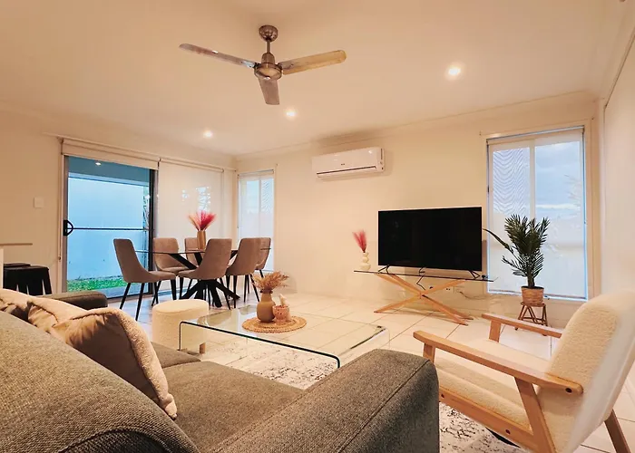 Gold Coast Oasis Villa At Theme Park