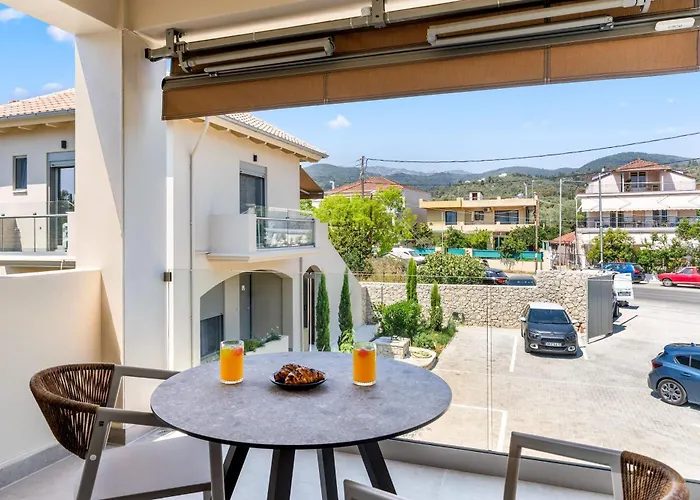 Blue Symphony Suites And Apartments