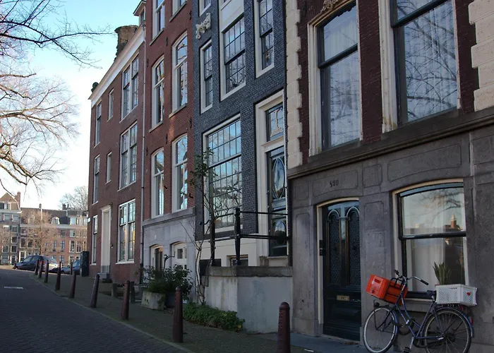 Amsterdam Canal Suites