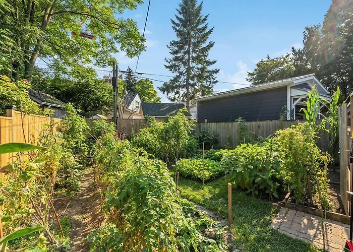 Heritage 3Br Etobicoke Gem, Sherway Gardens, Bbq
