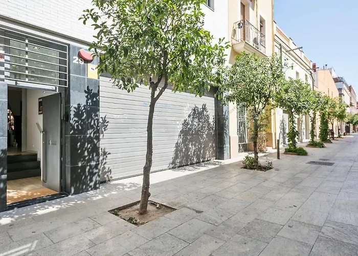 Lugaris Rambla Apartments