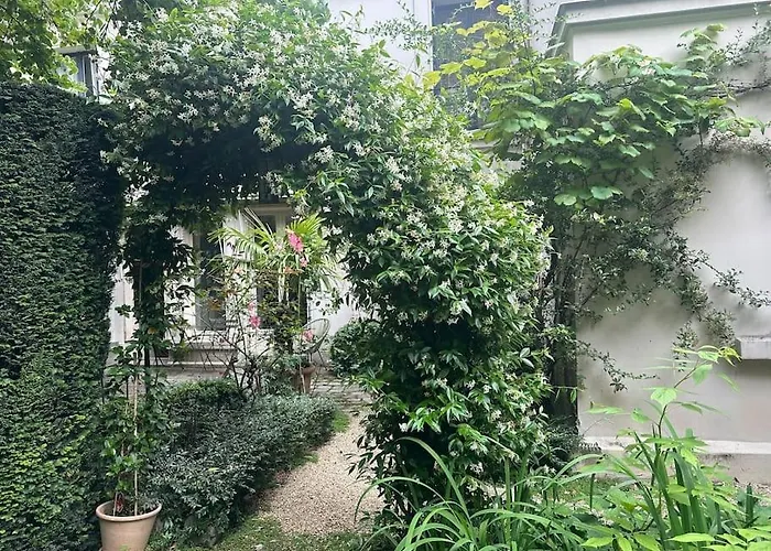 Maison Avec Jardin, Paris Centre, 5 Chambres