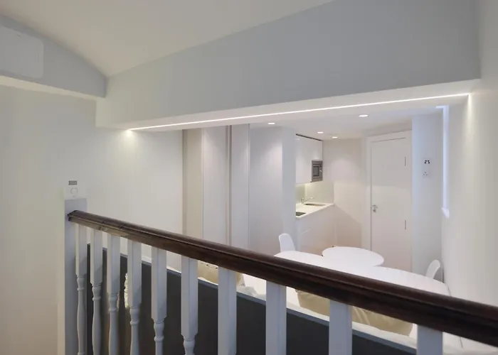 Stayprime Kensington Serviced Apartments