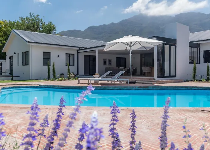Maison La Bruyere, 8P Villa - Heated Pool, Airco & Hottub