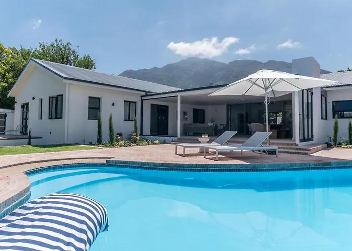 Maison La Bruyere, 8P Villa - Heated Pool, Airco & Hottub