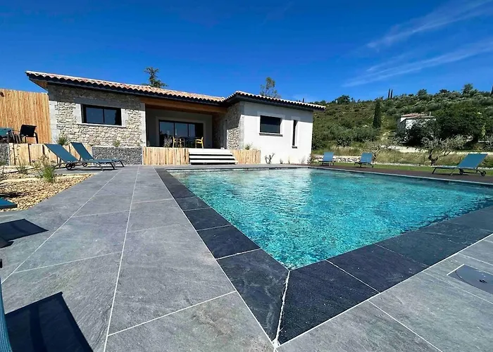 Villa La Crozette 4 Etoiles, Climatisee Avec Grande Piscine