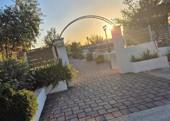 Tzogias Apartments Pan