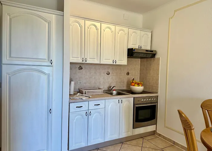 Colonia Apartments