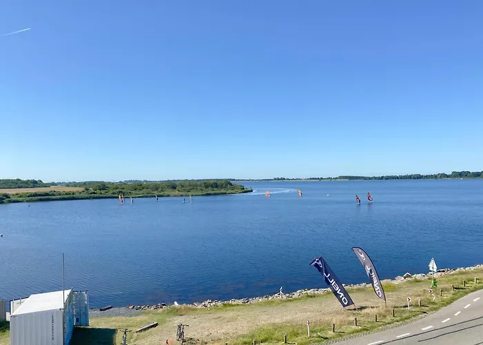 Villa Maroma Regal Veerse Meer, Gratis 4 E-Bikes, Gratis Laden Ev, Trampoline