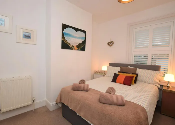 2 Bed In Ventnor Oc-86509
