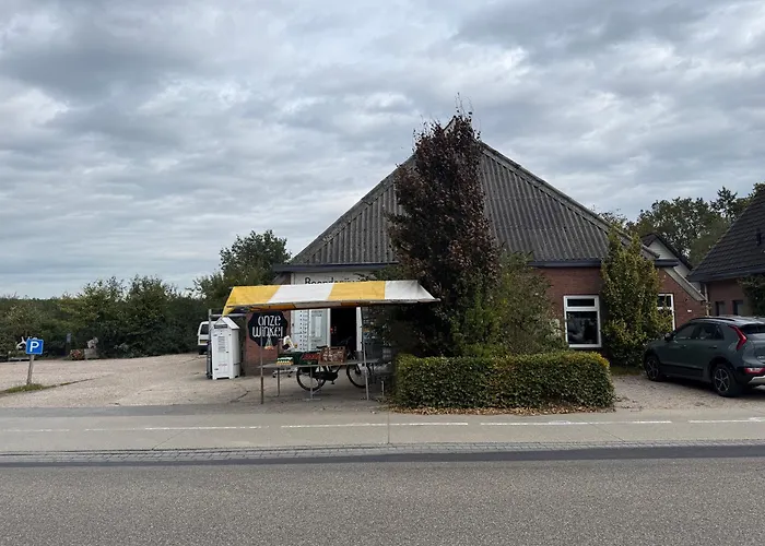  Aan De Diek