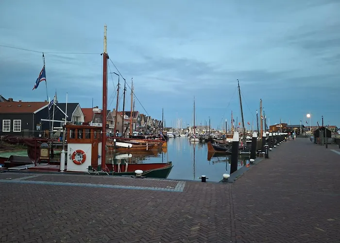 Bij de Haven op Urk
