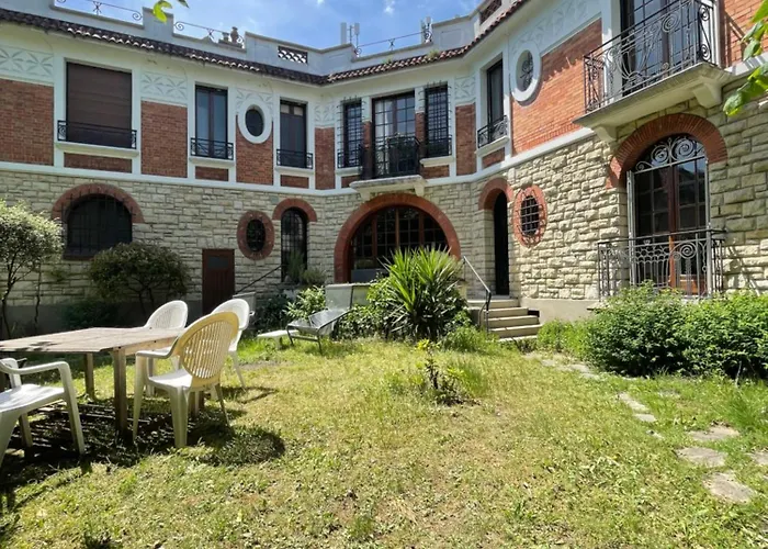 Country House In Paris!