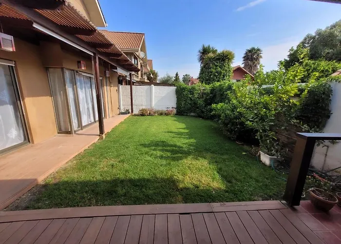 Linda Casa Condominio