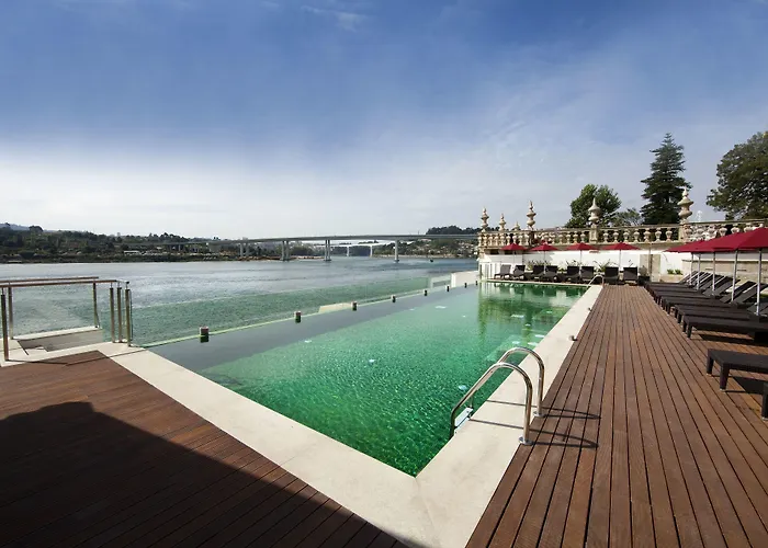 Resort: Pestana Palacio Do Freixo, Pousada & National Monument - The Leading Hotels Of The World
