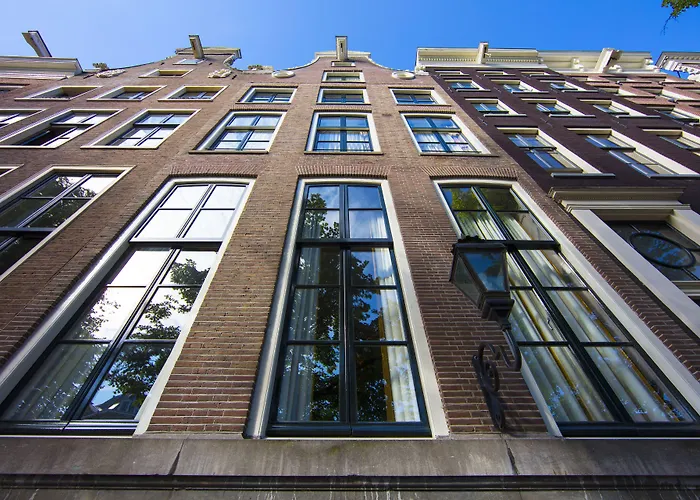Dutch Masters Short Stay Apartments