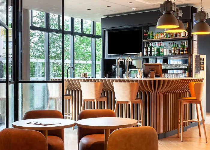  B&B Paris Porte Des Lilas