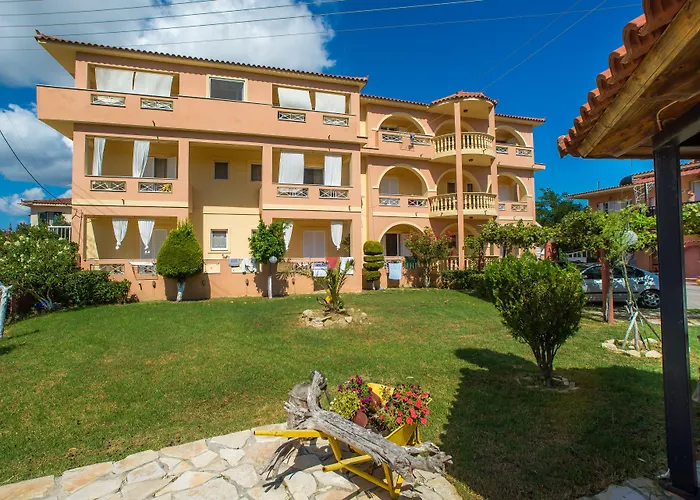 Filoxenia Luxury Studios & Apartments