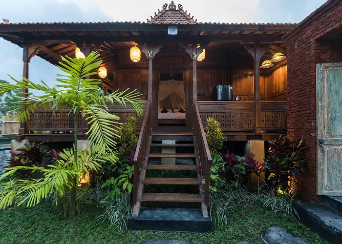  Kawan Antique Ubud