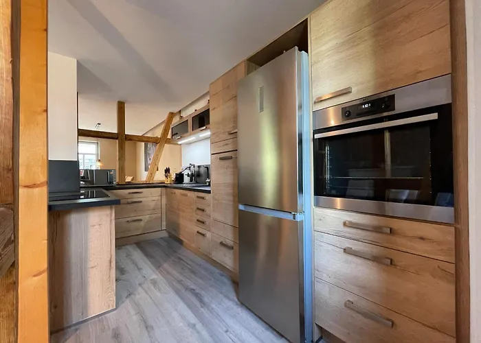 Alter Balken-Neuer Glanz - Ferienhaus Luna Im Herzen Suhl Heinrichs