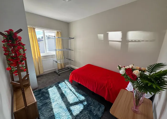 Oxford Detached Villa 5 Rooms Free Parking 4Km From City Center