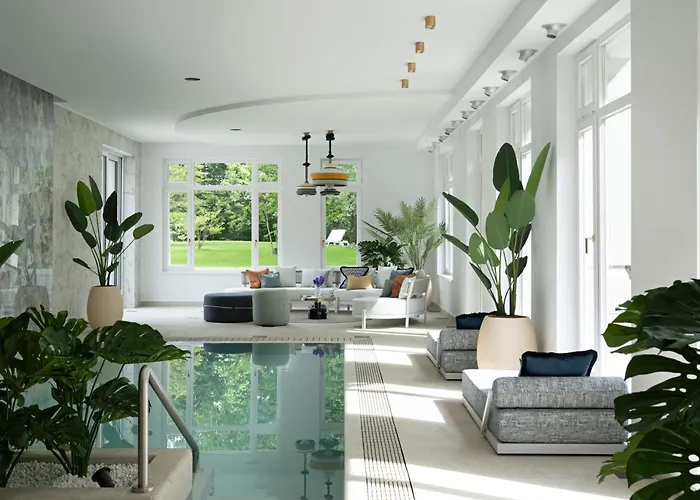 Avalon Luxury Villa