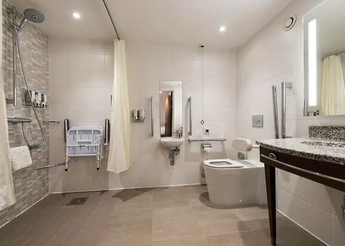 Hampton By Hilton Edinburgh West End