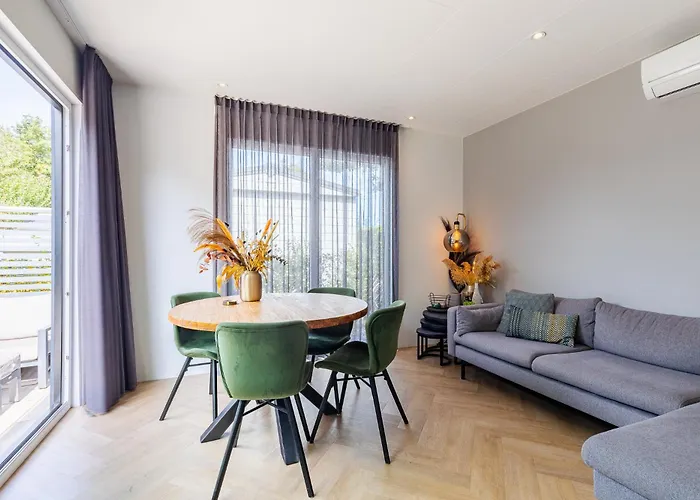 Welcome in - Beachhouse Renesse 2645 aan de duinen - Camping Julianahoeve