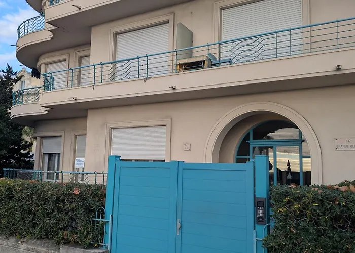 La Grande Bleue, Magnifique T2 Climatise, Proche De La Mer