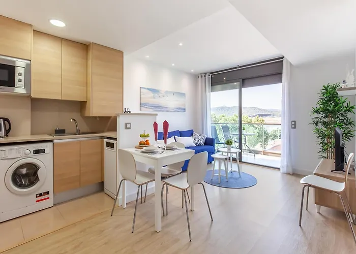 Apartment In Palamos Near The Beach