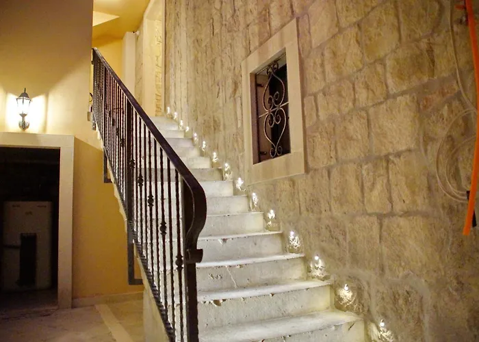  Villa Desideria