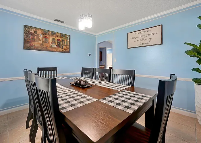 Freshly Updated Family Villa Pool 14 Min Disney