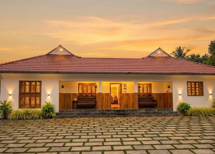 2 Bedroom Private Villa Near The Beach