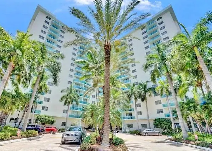 The Tides On Hollywood Beach