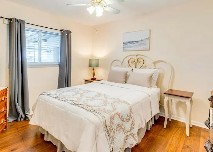 Golf Cart & Heated Pool: Rotonda West Getaway!
