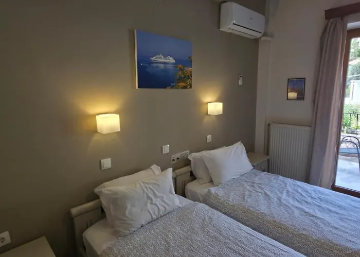 Hotel Adonis
